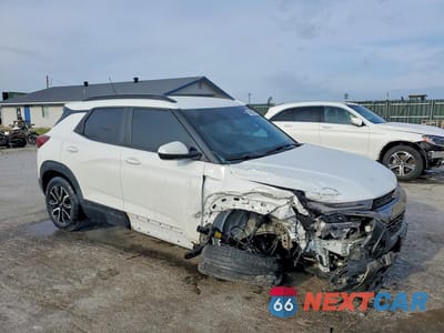 Czwarte zdjęcie samochodu z boku: 2023 CHEVROLET TRAILBLAZER ACTIV VIN:KL79MSSL1PB179983 - miniatura