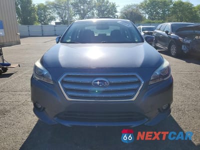 Piąte zdjęcie samochodu w środku: 2016 SUBARU LEGACY 2.5I PREMIUM VIN:4S3BNBF6XG3047630 - miniatura