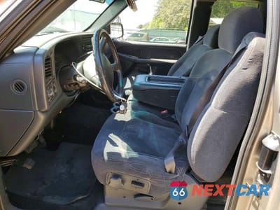 Zdjęcie 7 z 12 samochodu: 2002 CHEVROLET SILVERADO K1500 VIN:2GCEK19T221371493 - miniatura