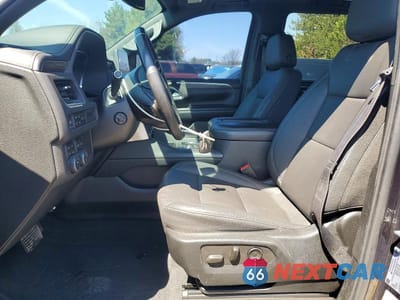 Zdjęcie 7 z 13 samochodu: 2022 CHEVROLET TAHOE K1500 LT VIN:1GNSKNKD9NR200501 - miniatura