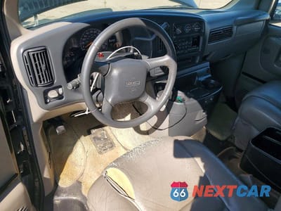 Zdjęcie 8 z 13 samochodu: 2000 GMC SAVANA RV G2500 VIN:1GDGG29R4Y1146331 - miniatura