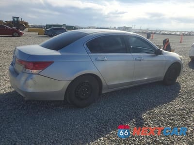 Trzecie zdjęcie samochodu z tyłu: 2011 HONDA ACCORD LX VIN:1HGCP2F30BA080727 - miniatura