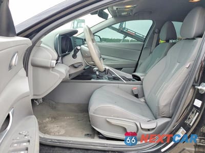 Zdjęcie 7 z 12 samochodu: 2021 HYUNDAI ELANTRA VIN:5NPLM4AG6MH030276 - miniatura