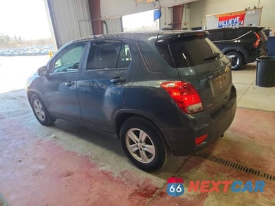 Drugie zdjęcie samochodu z przodu: 2021 CHEVROLET TRAX LS VIN:KL7CJKSB0MB336050 - miniatura