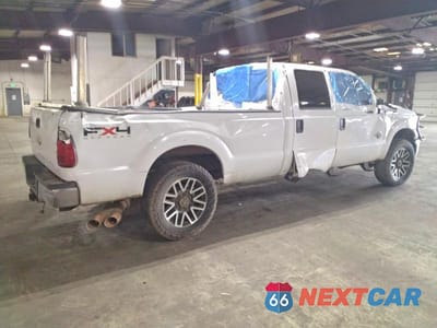 Trzecie zdjęcie samochodu z tyłu: 2011 FORD F250 SUPER DUTY VIN:1FT7W2BT9BEA76046 - miniatura