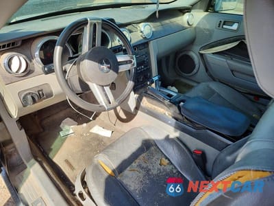 Zdjęcie 8 z 12 samochodu: 2007 FORD MUSTANG VIN:1ZVFT80N975250262 - miniatura