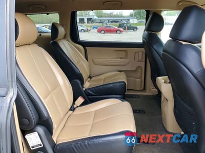 Zdjęcie 11 z 13 samochodu: 2017 KIA SEDONA LX VIN:KNDMB5C14H6233594 - miniatura