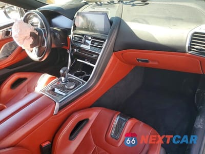 Zdjęcie 8 z 12 samochodu: 2022 BMW M8 VIN:WBSDZ0C01NCH58191 - miniatura