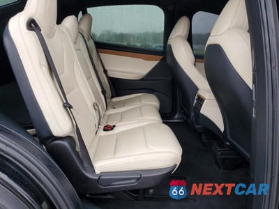 Zdjęcie 11 z 13 samochodu: 2021 TESLA MODEL X VIN:5YJXCAE20MF322912 - miniatura