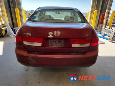 Zdjęcie 6 z 12 samochodu: 2005 HONDA ACCORD EX VIN:1HGCM56745A001626 - miniatura
