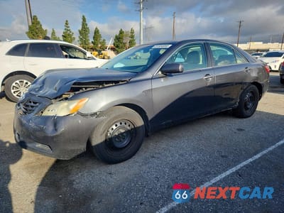 2007 TOYOTA CAMRY LE 4T1BE46K17U504632 - główne zdjęcie licytacji z USA - miniatura