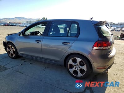 Drugie zdjęcie samochodu z przodu: 2010 VOLKSWAGEN GTI VIN:WVWGD7AJ0AW271013 - miniatura