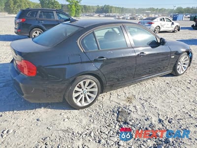 Trzecie zdjęcie samochodu z tyłu: 2011 BMW 328 I VIN:WBAPH7C53BE683189 - miniatura