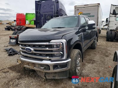 2024 FORD F350 SUPER DUTY 1FT8W3BT6REE99560 - główne zdjęcie licytacji z USA - miniatura