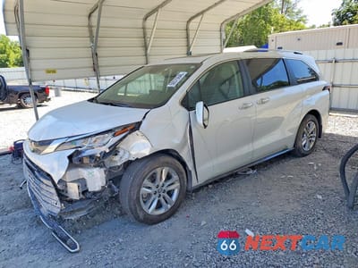 2024 TOYOTA SIENNA LIMITED 7-PASSENGER 5TDZRKEC5RS220241 - główne zdjęcie licytacji z USA - miniatura