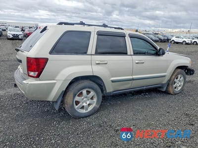 Trzecie zdjęcie samochodu z tyłu: 2008 JEEP GRAND CHEROKEE LAREDO VIN:1J8HR48NX8C243589 - miniatura