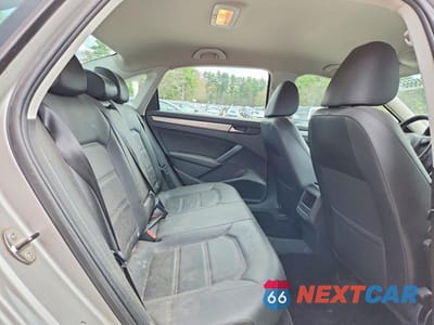 Zdjęcie 10 z 12 samochodu: 2014 VOLKSWAGEN PASSAT S VIN:1VWAT7A30EC068881 - miniatura