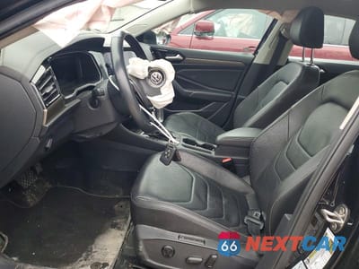 Zdjęcie 7 z 12 samochodu: 2019 VOLKSWAGEN JETTA SEL PREMIUM VIN:3VWG57BU7KM157885 - miniatura