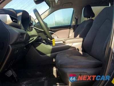 Zdjęcie 7 z 12 samochodu: 2020 TOYOTA HIGHLANDER L VIN:5TDCZRAH1LS031108 - miniatura