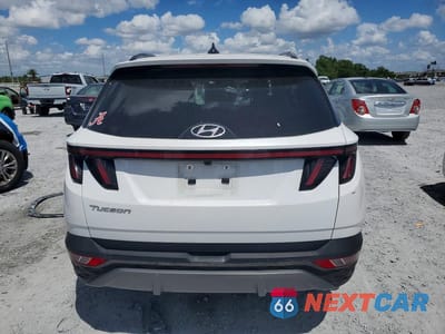 Zdjęcie 6 z 12 samochodu: 2023 HYUNDAI TUCSON LIMITED VIN:5NMJE3AE1PH258250 - miniatura