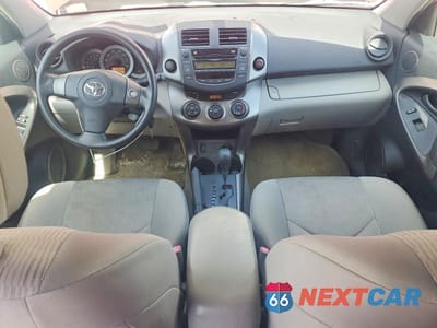 Zdjęcie 8 z 13 samochodu: 2011 TOYOTA RAV4 BASE VIN:JTMBF4DVXBD041901 - miniatura