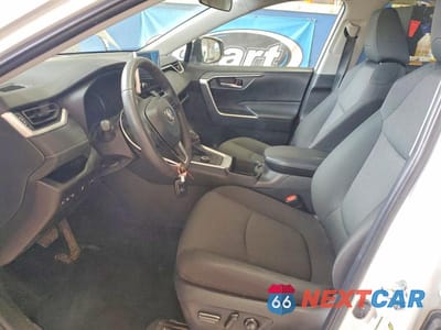 Zdjęcie 7 z 13 samochodu: 2025 TOYOTA RAV4 HYBRID XLE VIN:2T3RWRFV0SW253251 - miniatura