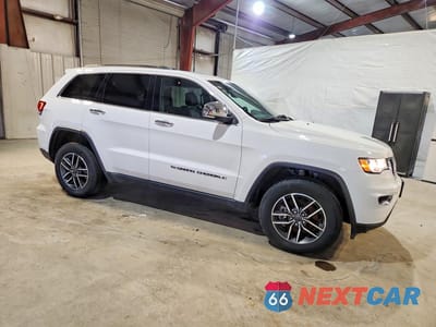Czwarte zdjęcie samochodu z boku: 2022 JEEP GRAND CHEROKEE LIMITED VIN:1C4RJFBG4NC176900 - miniatura