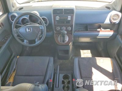 Zdjęcie 8 z 13 samochodu: 2006 HONDA ELEMENT LX VIN:5J6YH18346L007079 - miniatura