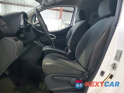 Zdjęcie 7 z 12 samochodu: 2015 NISSAN NV200 S VIN:3N6CM0KN2FK734132 - miniatura