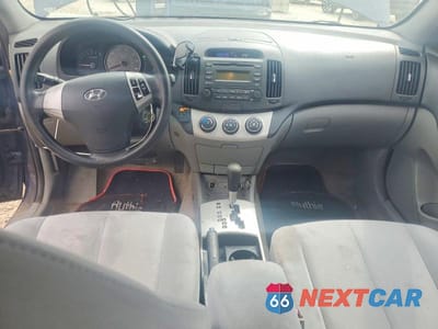 Zdjęcie 8 z 12 samochodu: 2007 HYUNDAI ELANTRA GLS VIN:KMHDU46D97U207170 - miniatura