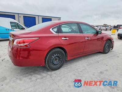 Trzecie zdjęcie samochodu z tyłu: 2015 NISSAN ALTIMA 2.5 S VIN:1N4AL3AP0FC574491 - miniatura