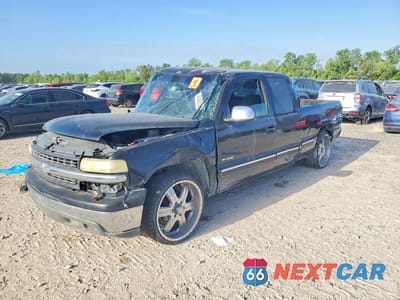2001 CHEVROLET SILVERADO C1500 2GCEC19T711136969 - główne zdjęcie licytacji z USA - miniatura