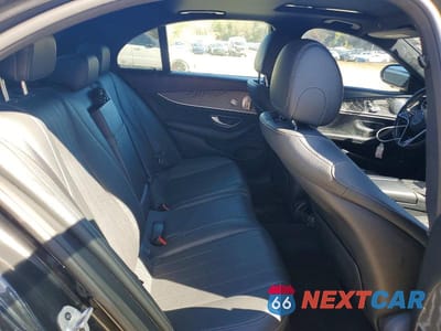 Zdjęcie 10 z 12 samochodu: 2021 MERCEDES-BENZ E 350 4MATIC VIN:W1KZF8EB5MA873697 - miniatura