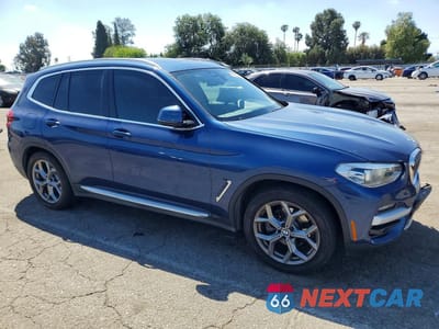 Czwarte zdjęcie samochodu z boku: 2020 BMW X3 SDRIVE30I VIN:5UXTY3C01L9B08261 - miniatura