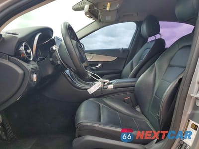 Zdjęcie 7 z 13 samochodu: 2015 MERCEDES-BENZ C 300 4MATIC VIN:55SWF4KBXFU024913 - miniatura