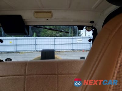 Zdjęcie 10 z 13 samochodu: 1997 JEEP WRANGLER / TJ SPORT VIN:1J4FY19S8VP524809 - miniatura