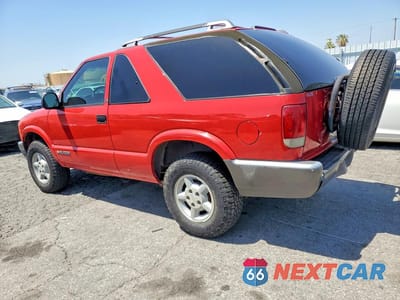 Drugie zdjęcie samochodu z przodu: 1995 CHEVROLET BLAZER VIN:1GNCT18W0S2173485 - miniatura