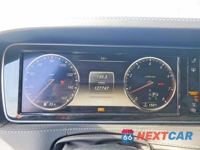 Zdjęcie 9 z 11 samochodu: 2014 MERCEDES-BENZ S 550 VIN:WDDUG8CB8EA051830 - miniatura