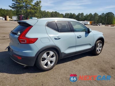 Trzecie zdjęcie samochodu z tyłu: 2019 VOLVO XC40 T5 MOMENTUM VIN:YV4162XZ1K2006896 - miniatura