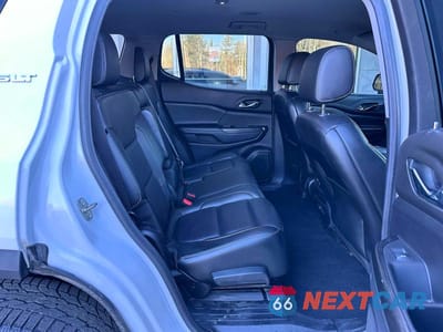 Zdjęcie 6 z 12 samochodu: 2019 GMC ACADIA SLT-1 VIN:1GKKNULS1KZ249523 - miniatura