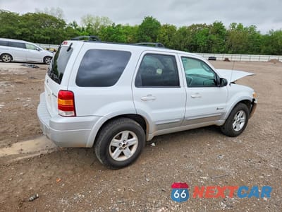 Trzecie zdjęcie samochodu z tyłu: 2005 FORD ESCAPE HEV VIN:1FMCU95H35KC30336 - miniatura