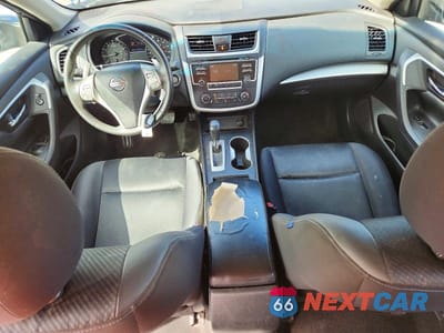 Zdjęcie 8 z 12 samochodu: 2016 NISSAN ALTIMA 2.5 SR VIN:1N4AL3AP4GC244953 - miniatura