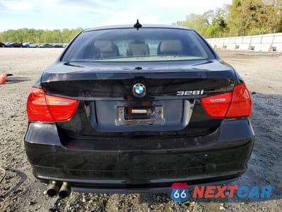 Zdjęcie 6 z 12 samochodu: 2010 BMW 328 I VIN:WBAPH7G54ANM48860 - miniatura