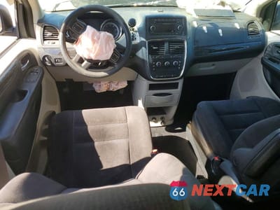 Zdjęcie 8 z 12 samochodu: 2014 DODGE GRAND CARAVAN SE VIN:2C4RDGBG1ER384558 - miniatura