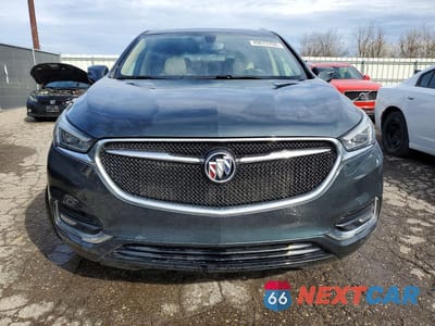 Piąte zdjęcie samochodu w środku: 2020 BUICK ENCLAVE ESSENCE VIN:5GAEVAKW2LJ152442 - miniatura