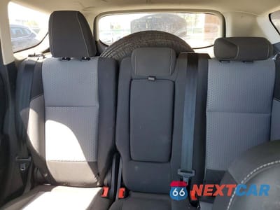 Zdjęcie 10 z 13 samochodu: 2017 FORD ESCAPE SE VIN:1FMCU9G99HUB94196 - miniatura