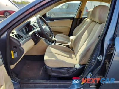 Zdjęcie 7 z 11 samochodu: 2010 HYUNDAI SONATA GLS VIN:5NPET4AC4AH643694 - miniatura