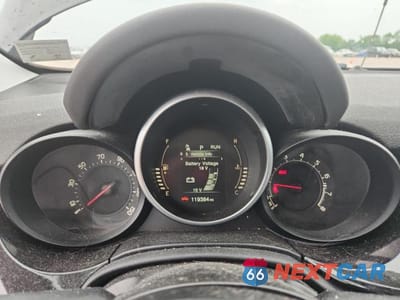 Zdjęcie 9 z 12 samochodu: 2016 FIAT 500X VIN:ZFBCFYDT2GP389162 - miniatura