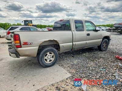 Trzecie zdjęcie samochodu z tyłu: 1999 CHEVROLET SILVERADO K1500 VIN:1GCEK19T3XE244855 - miniatura