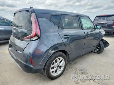 Trzecie zdjęcie samochodu z tyłu: 2023 KIA SOUL VIN:KNDJ23AU5P7879837 - miniatura